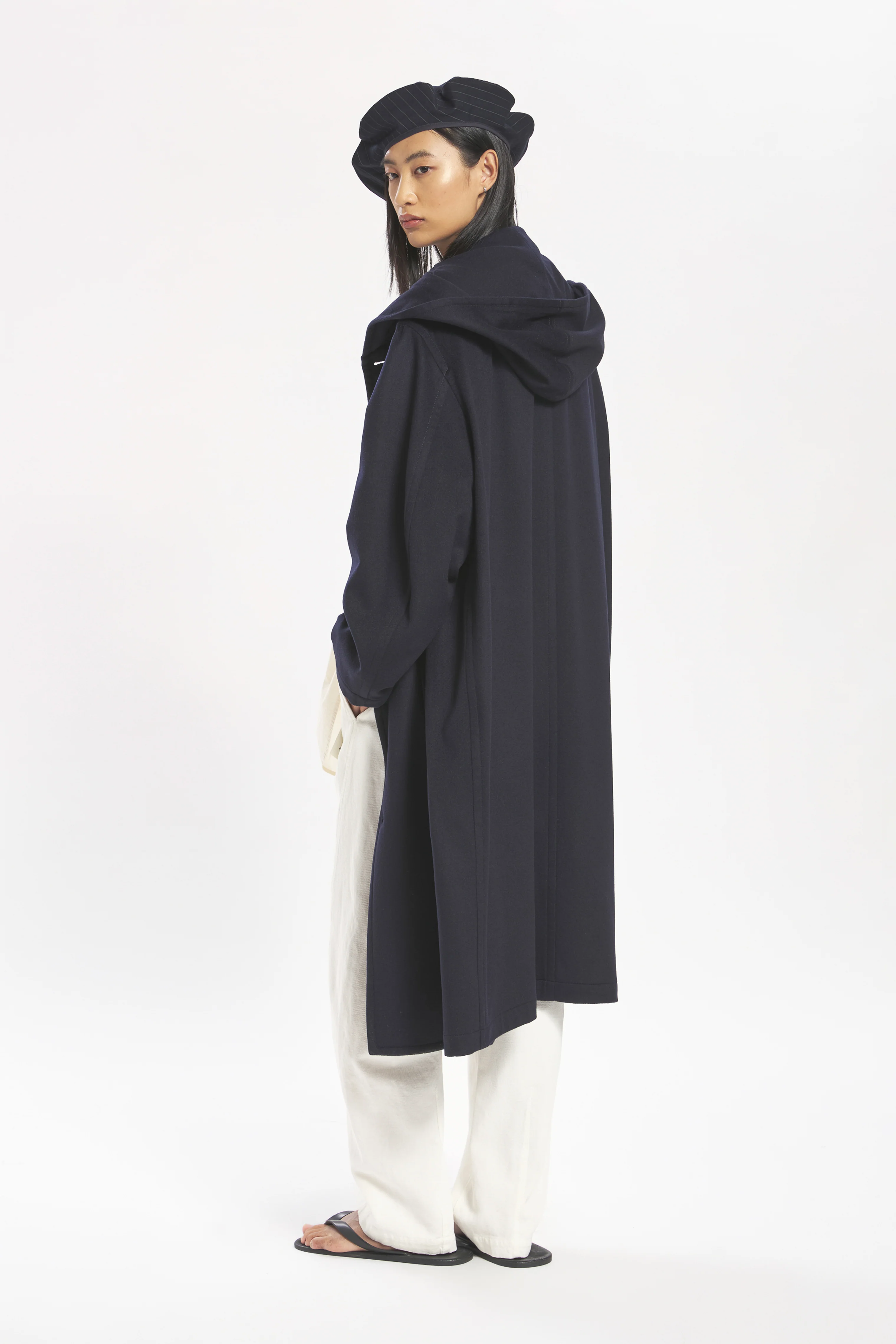Coat Barnaba Cachemire Navy - Image 4