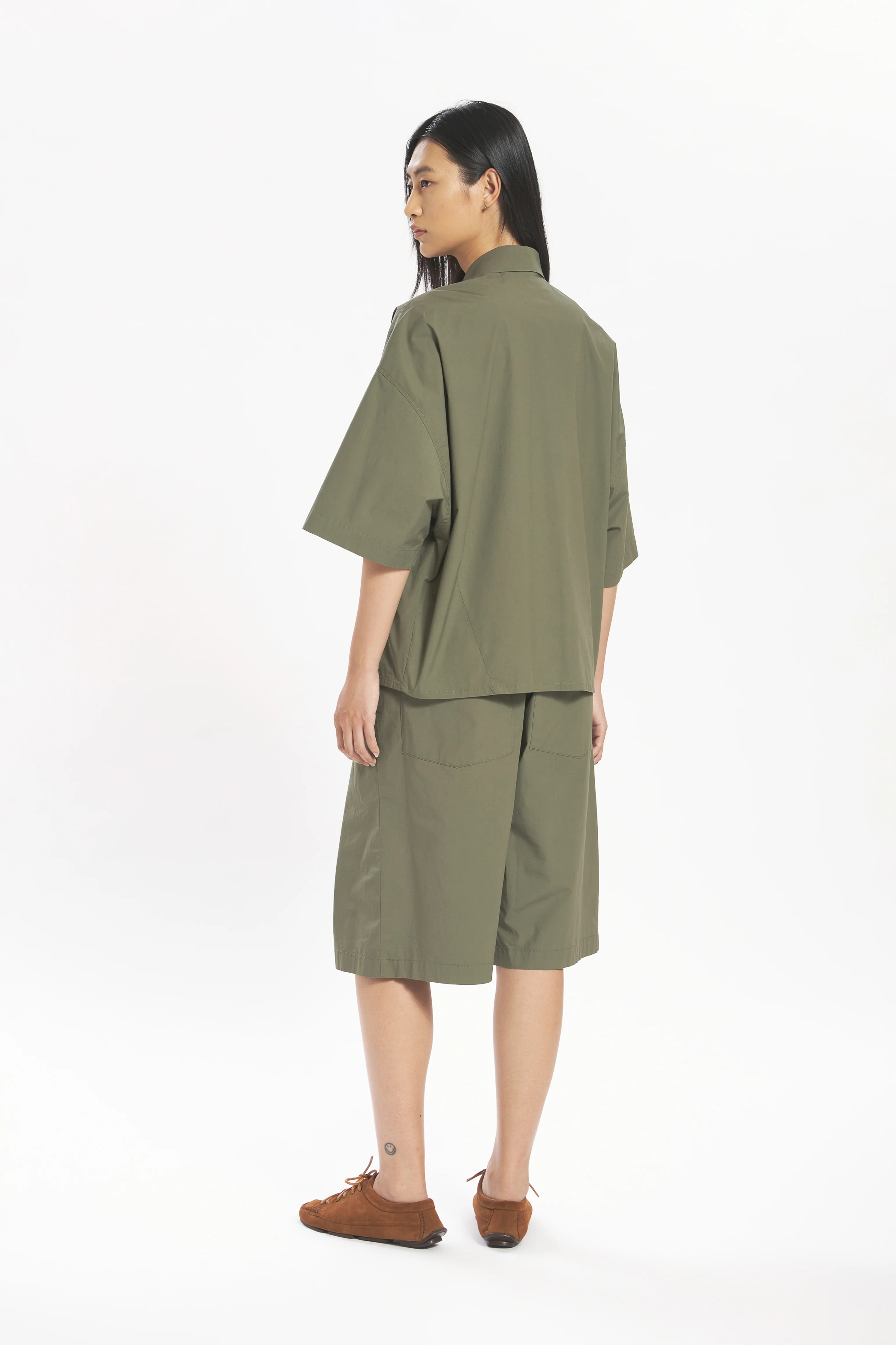 Shorts Amado Vion Oliva - Image 2